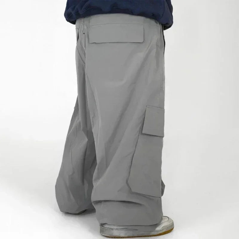 Peak threads baggy parachutes